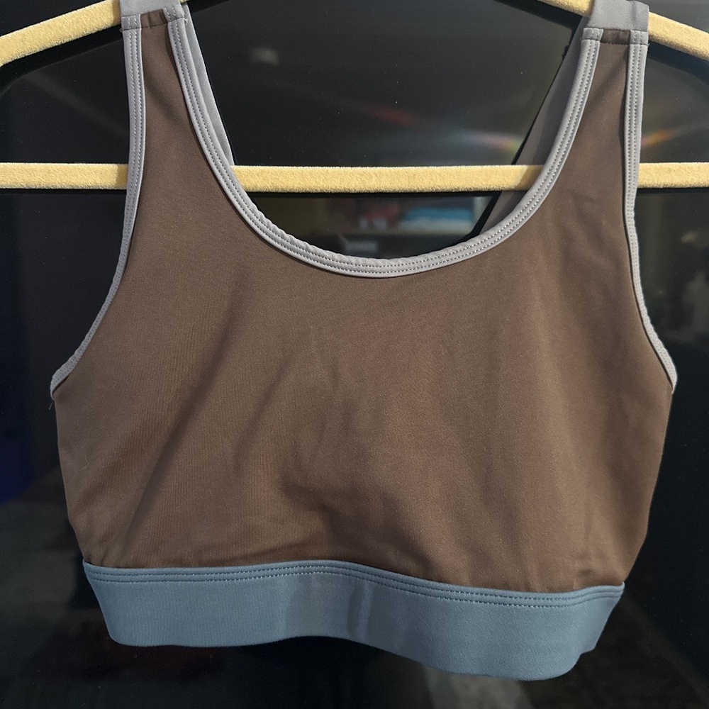 Allfenix Sports bra size medium